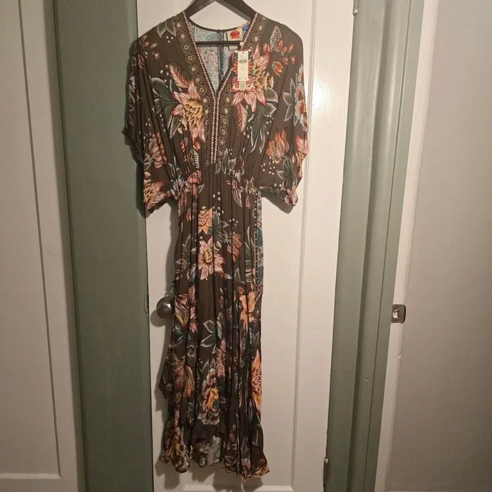 Anthropologie Farm Rio Floral Maxi Dress - Picture 6 of 11